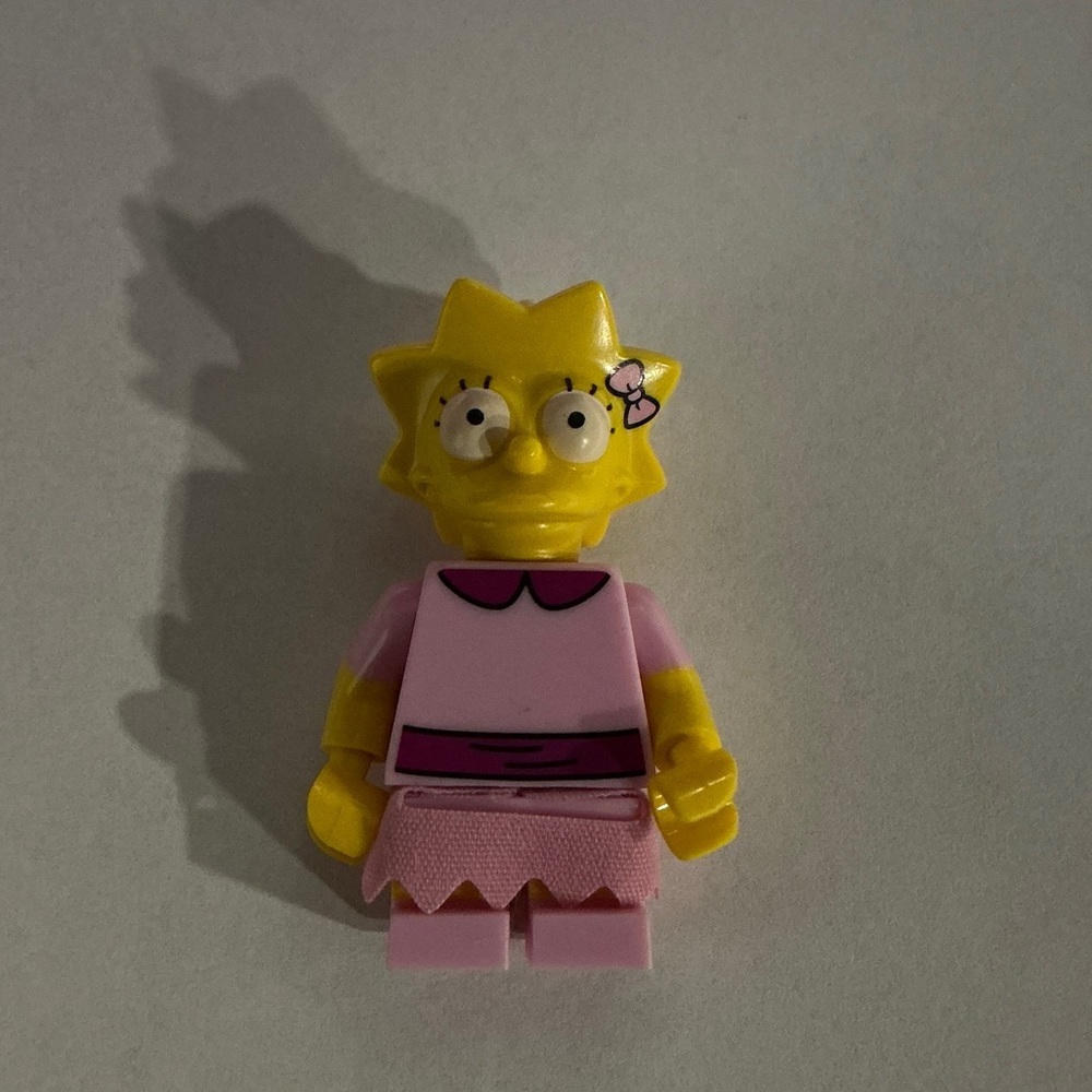 LEGO The Simpsons Lisa Simpson Minifigure
